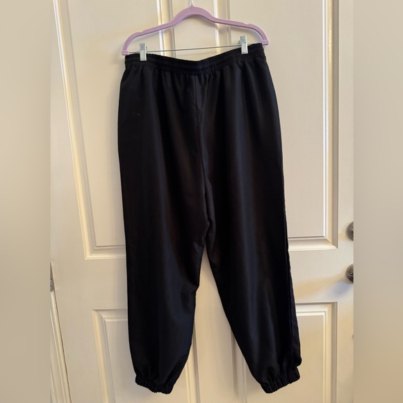 Clearance - SHEIN Black Joggers - Picture 1 of 7